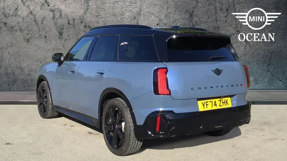 Used Mini Countryman 215 HP (158 kW) 2024 Blue SUV