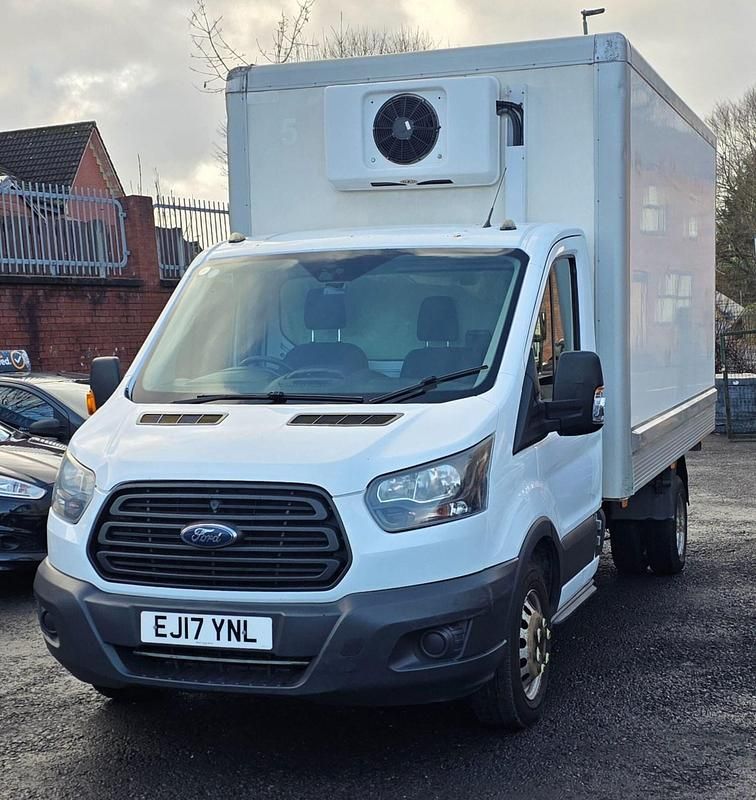 Second-hand Ford Transit S 130 CP (95 kW) 2017 Alb Cabrio