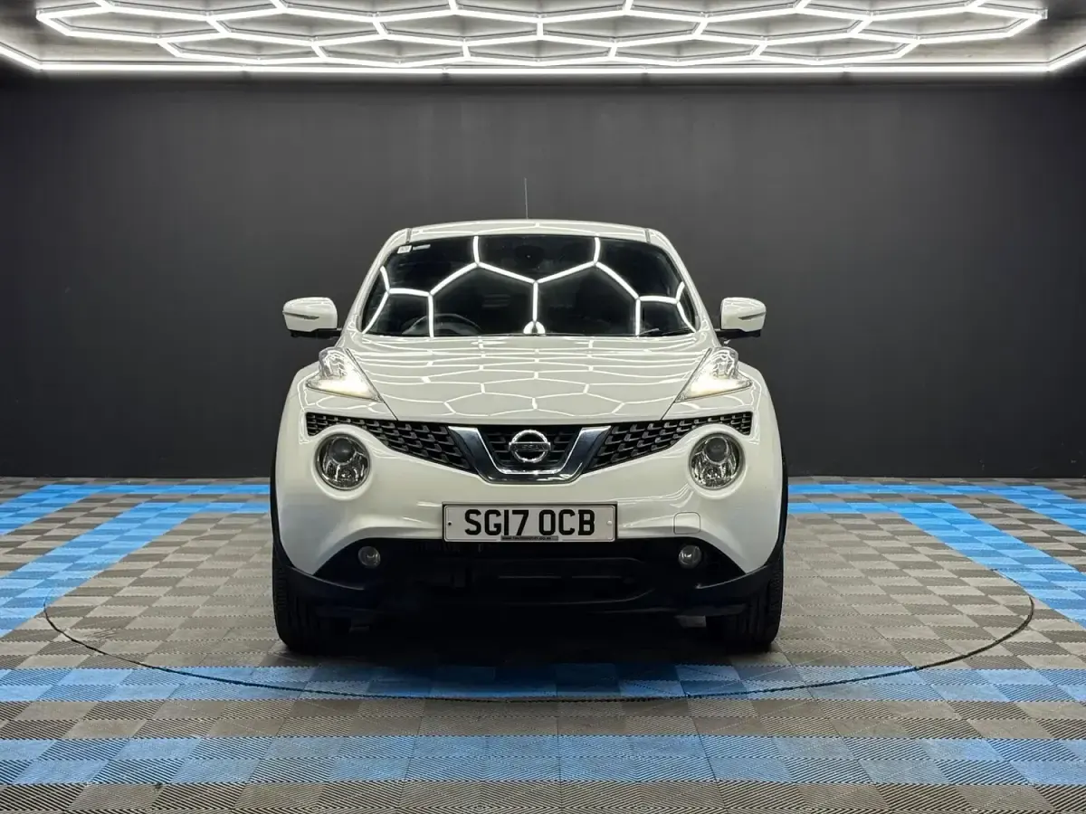 Used Nissan Juke Tekna 110 HP (80 kW) 2017 White SUV