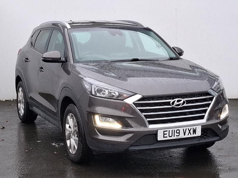 Grey Used 2019 Hyundai Tucson SE SUV | £12,698 (Fair price) - Image 1/4