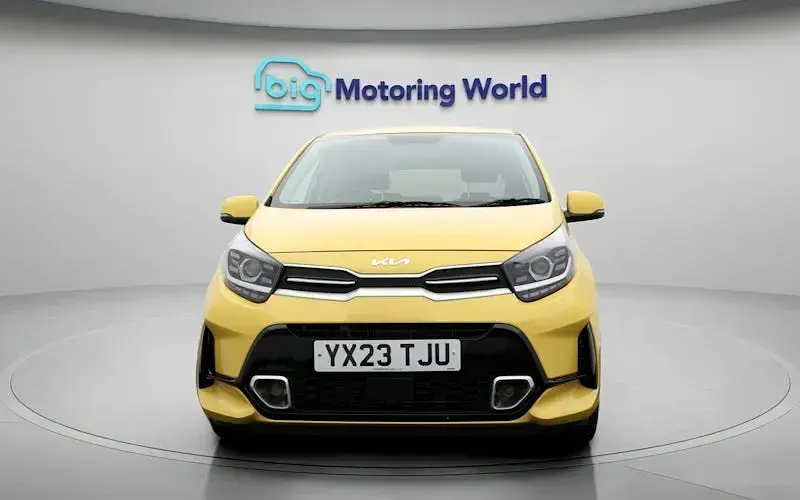 Used Kia Picanto GT-Line 67 HP (49 kW) 2023 Yellow Hatchback