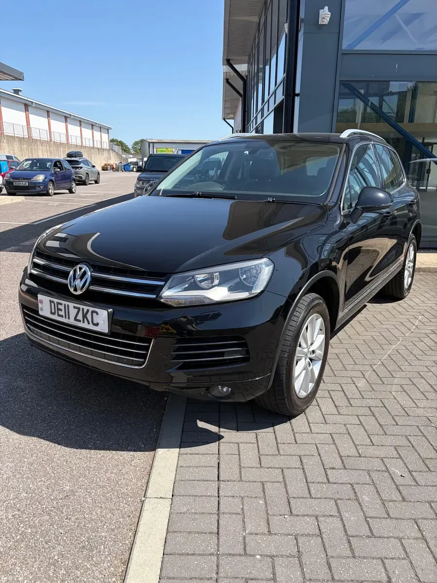 Used VW Touareg SE 245 HP (180 kW) 2011 Black SUV