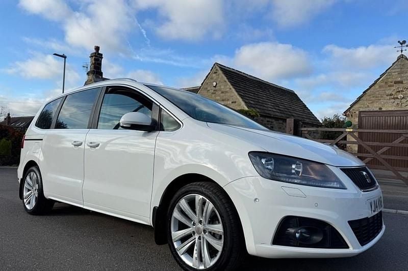 White Used 2014 Seat Alhambra SE MPV | £8,990 (Fair price) - Image 1/1