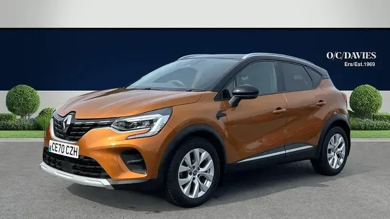Used Renault Captur Iconic 100 HP (73 kW) 2020 Orange/black SUV