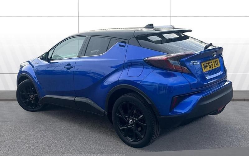 Used Toyota C-HR 122 HP (89 kW) 2019 Blue SUV