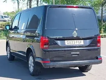 Begagnad VW Transporter Highline 2023 Svart Van
