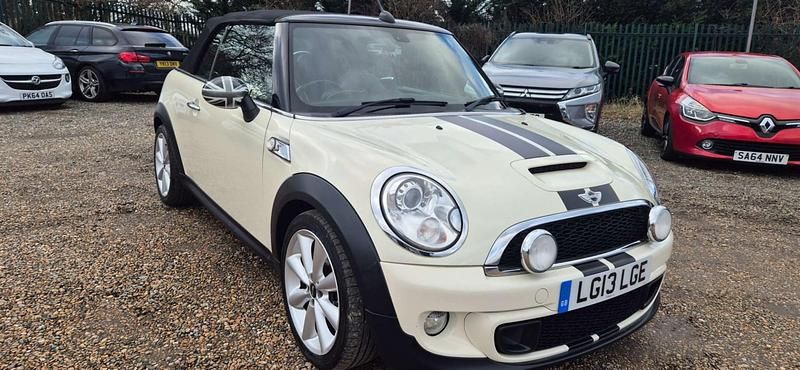White Used 2013 Mini Cooper S Cabriolet Cabriolet | £5,795 (Fair price) - Image 1/3
