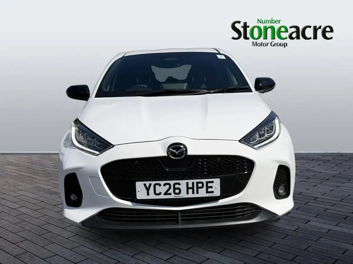 Używany Mazda 2 Homura-Line 116 KM (85 kW) 2026 Biały Hatchback