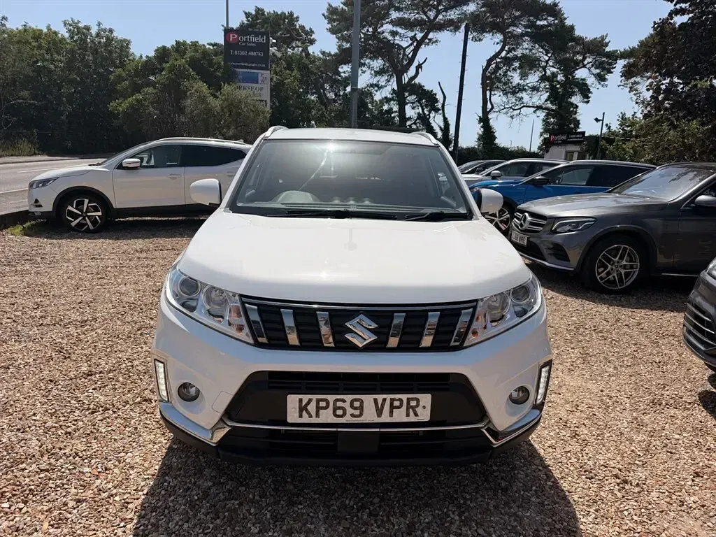 Used Suzuki Vitara SZ-T 140 HP (102 kW) 2019 White SUV