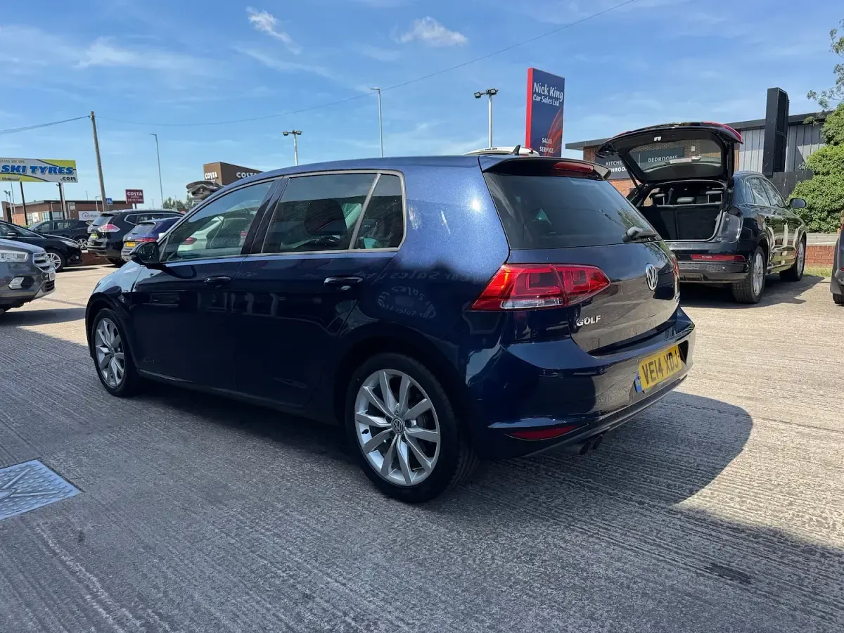 Used VW Golf VII GT 2014 Night blue Hatchback