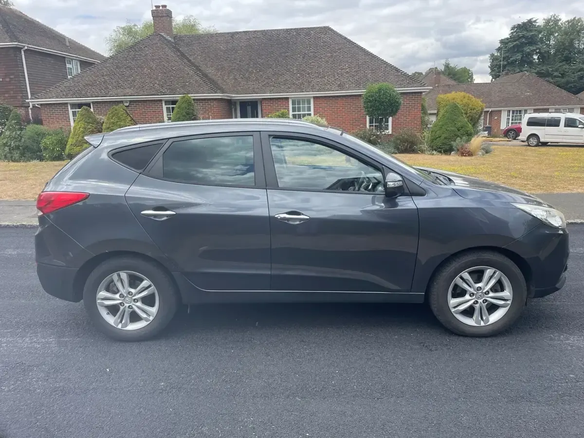 Used Hyundai ix35 Premium 115 HP (84 kW) 2011 Grey SUV
