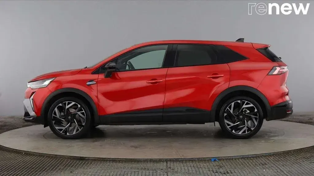 Used Renault Symbioz Iconic Esprit Alpine 143 HP (105 kW) 2025 Red  SUV