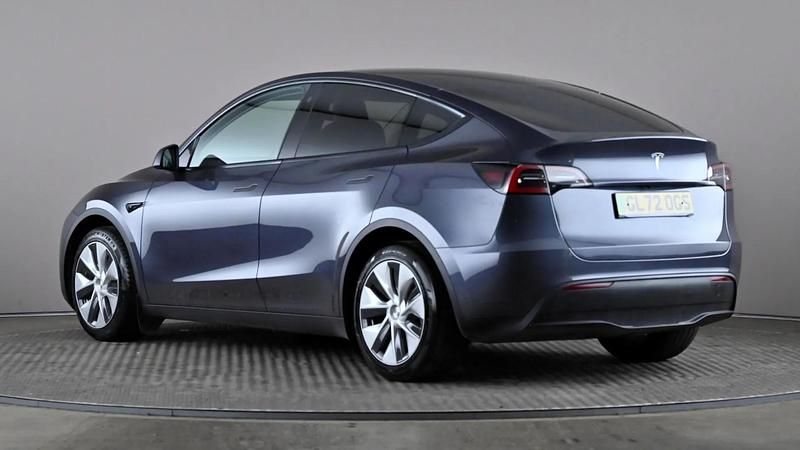 Used Tesla Model Y RWD 219 kW (299 HP) 2022 Grey SUV
