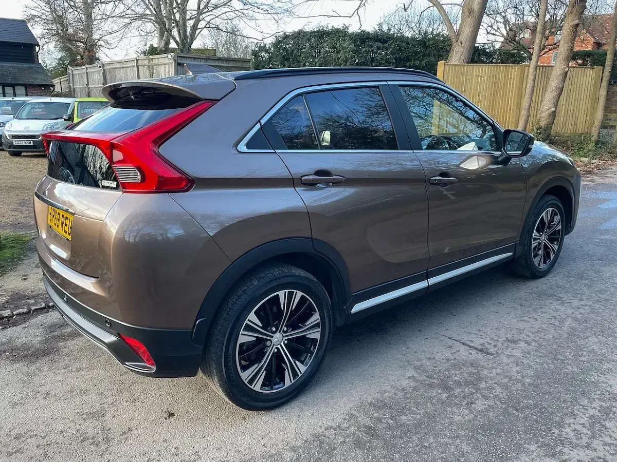 Used Mitsubishi Eclipse 2019 Bronze SUV
