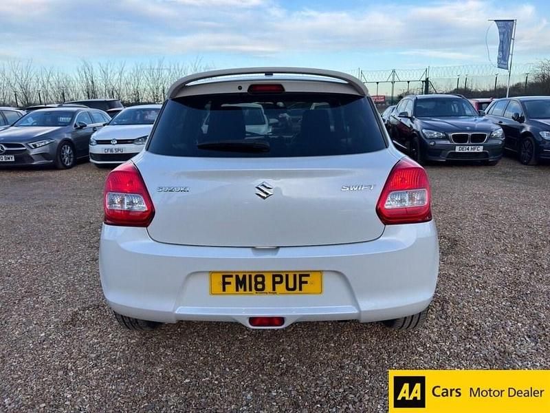 Used Suzuki Swift SZ-T 111 HP (81 kW) 2018 White Hatchback