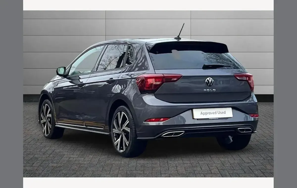Used VW Polo R-line 95 HP (69 kW) 2023 Smokey grey Hatchback