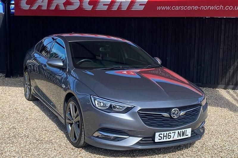 Used 2017 Vauxhall Insignia Sport | £7,999 (Fair price) - Image 1/1