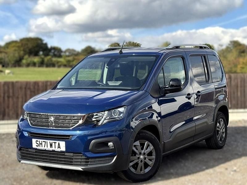 Used Peugeot Rifter Allure 2022 Blue MPV