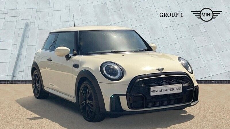 White Used 2021 Mini Cooper Hatch Hatchback | £18,995 (Fair price) - Image 1/4