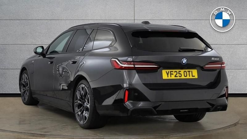 Used BMW 530e M Sport 295 HP (216 kW) 2025 Grey Estate
