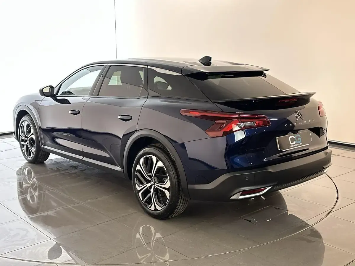 Used Citroën C5 X PureTech 127 HP (93 kW) 2025 Blue Estate