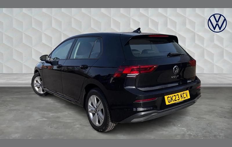 Used VW Golf VIII Life 115 HP (84 kW) 2023 Black Hatchback