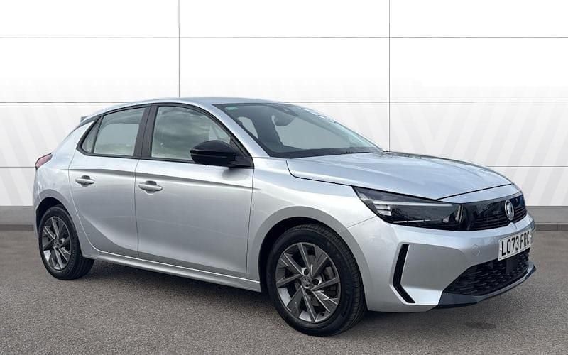 Used Vauxhall Corsa Design Edition 101 HP (74 kW) 2026 Hatchback