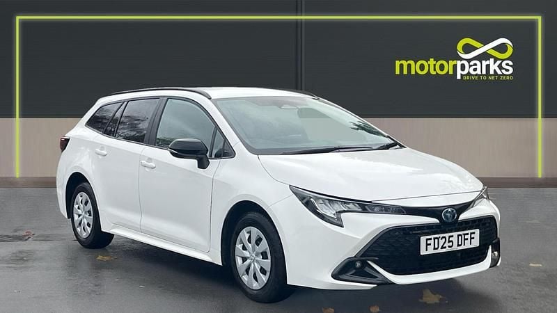 Pure white Used 2025 Toyota Corolla Van | £19,500 - Image 1/4