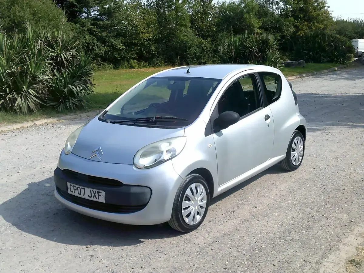 Used Citroën C1 68 HP (50 kW) 2007 Grey Hatchback