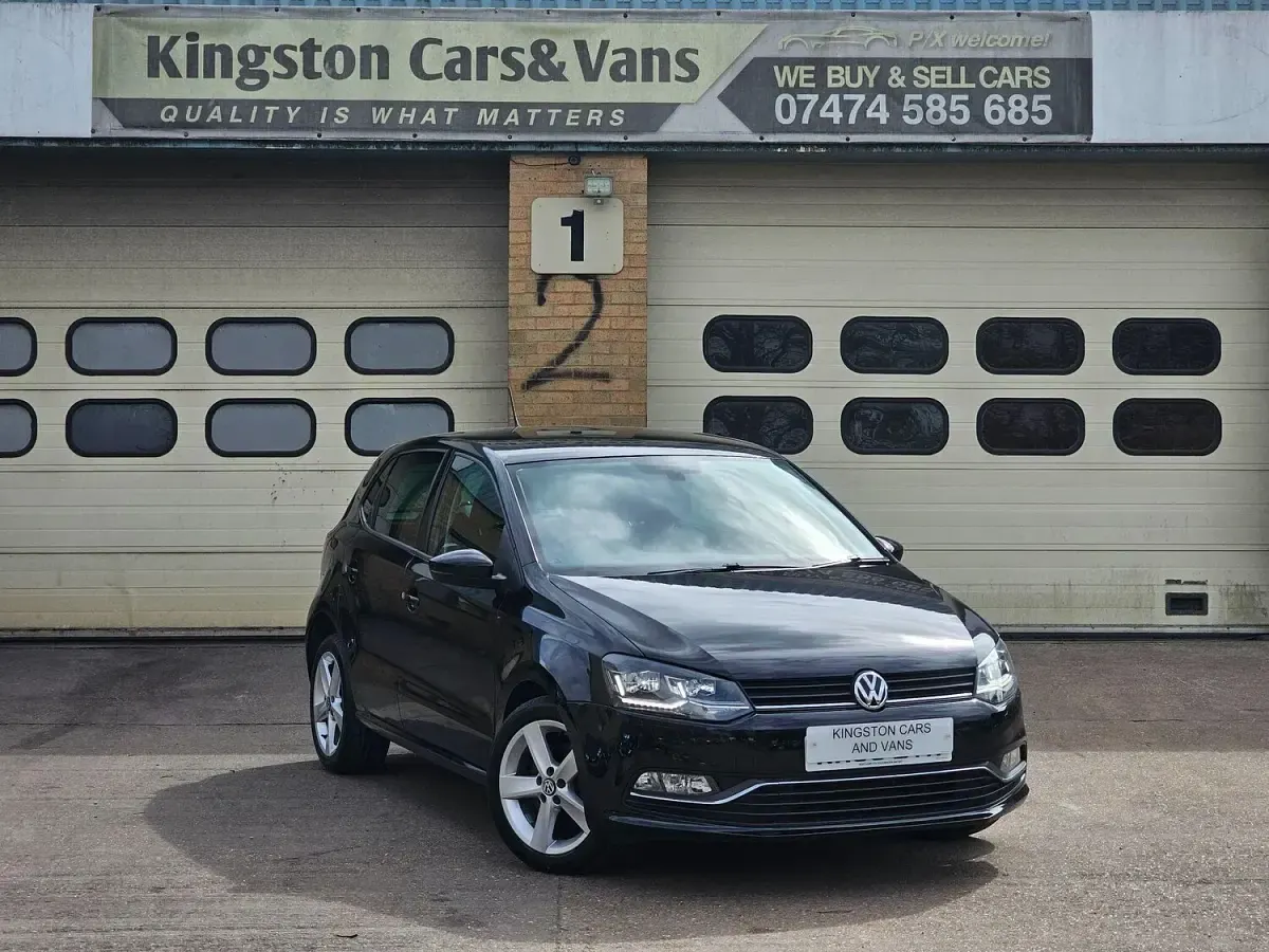 Used VW Polo SEL 110 HP (80 kW) 2015 Black Hatchback