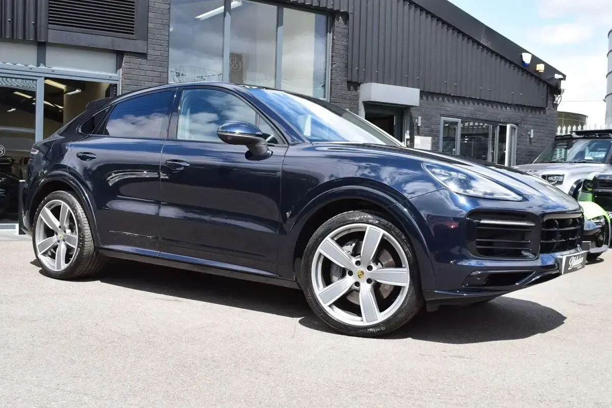 Used Porsche Cayenne S 2019 Blue SUV