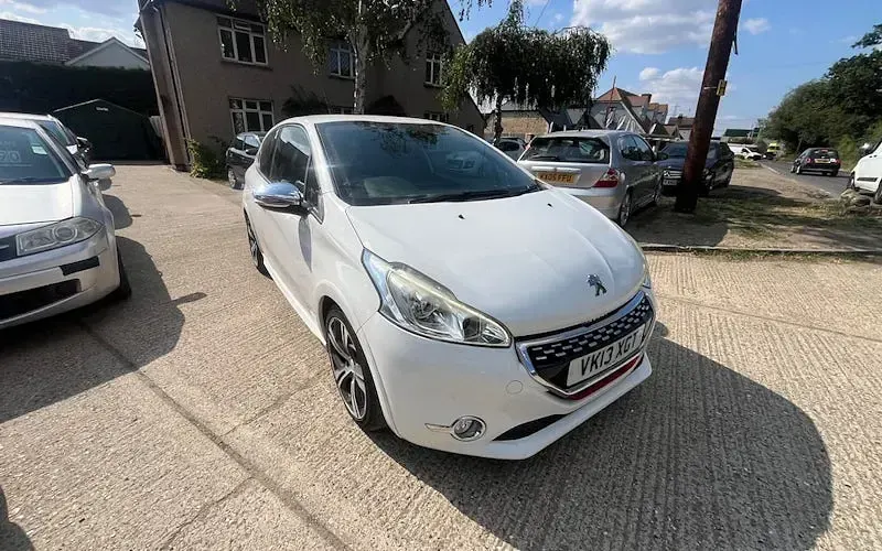 Used Peugeot 208 GTi 200 HP (147 kW) 2014 Hatchback