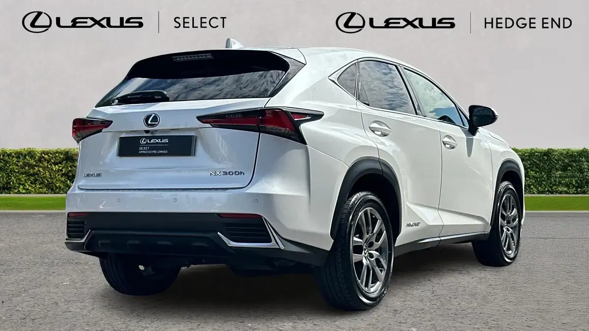 Used Lexus NX300h 197 HP (144 kW) 2019 Sonic white SUV