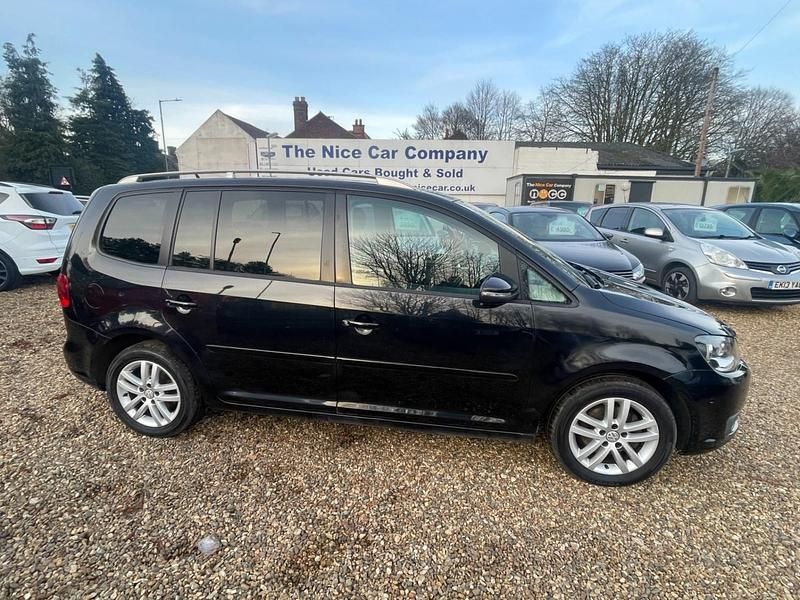 Black Used 2011 VW Touran SE MPV | £5,195 (Fair price) - Image 1/4