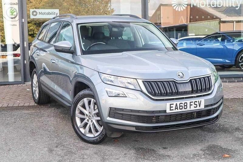 Business grey metallic Used 2018 Skoda Kodiaq SUV | £14,387 (Good price) - Image 1/4