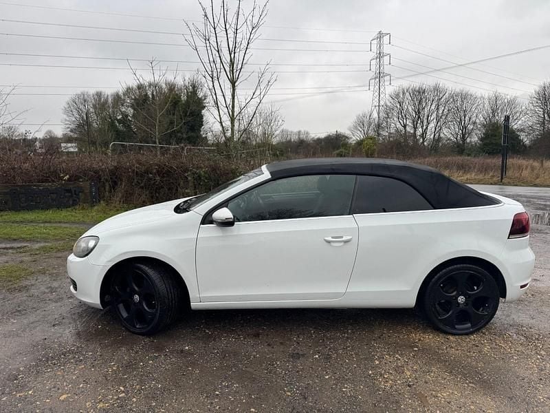 Used VW Golf SE 105 HP (77 kW) 2011 White Cabriolet