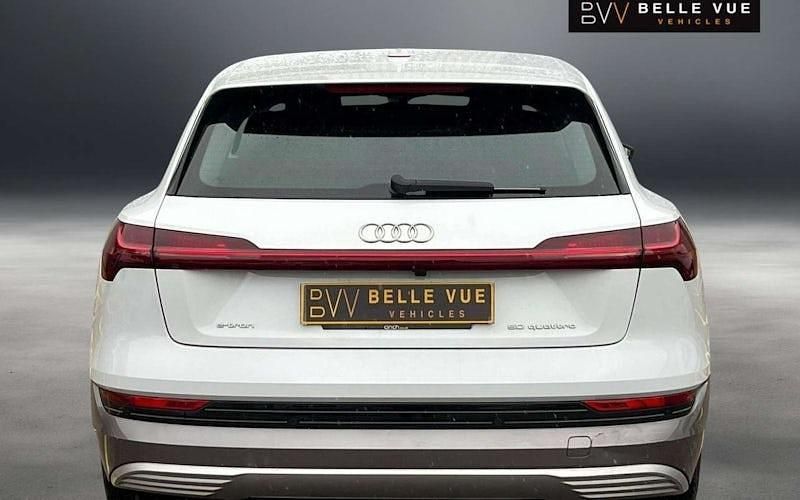 Used Audi e-tron 230 kW (313 HP) 2022 SUV