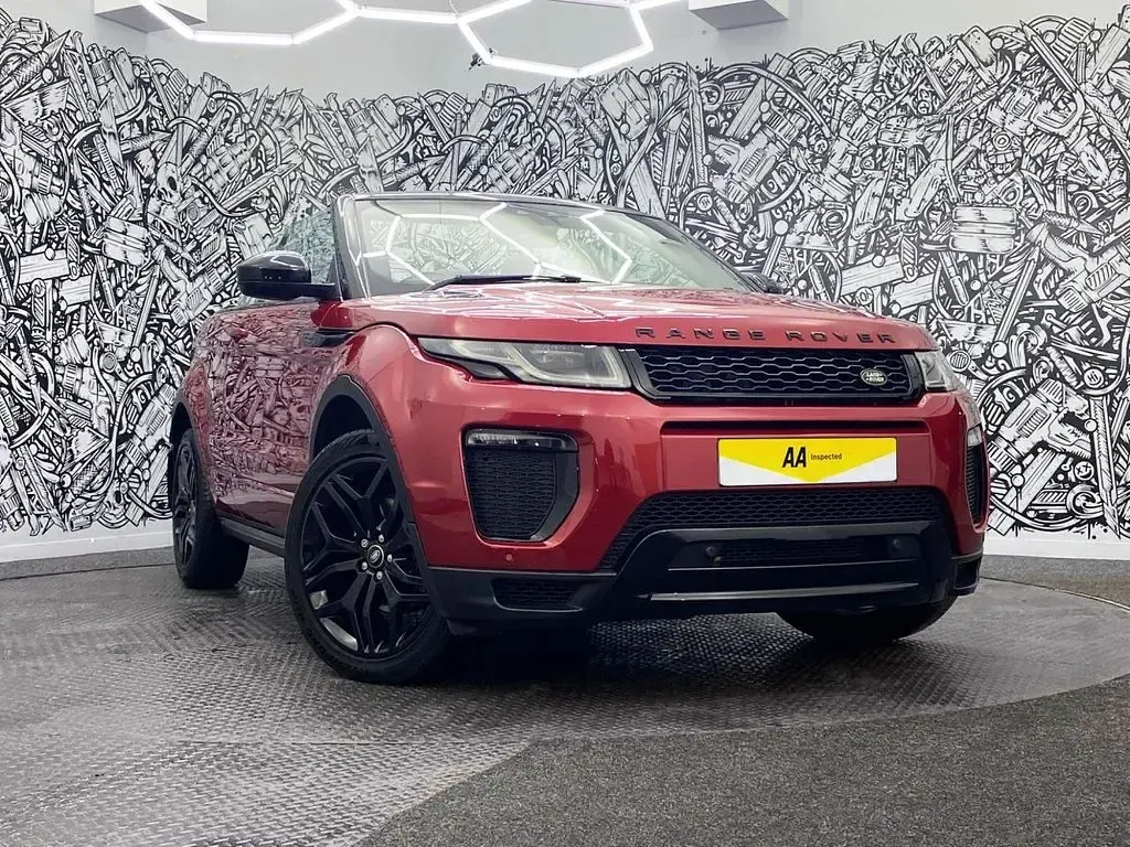 Used Land Rover Range Rover evoque HSE Dynamic 180 HP (132 kW) 2017 Red Cabriolet