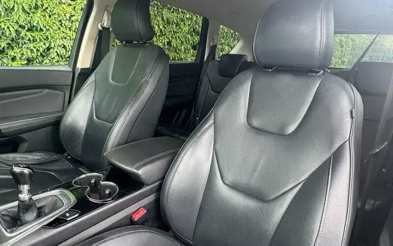 Used Ford S-MAX Titanium 150 HP (110 kW) 2018 MPV