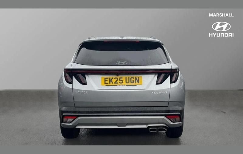 Used Hyundai Tucson Advanced 158 HP (116 kW) 2025 Silver SUV