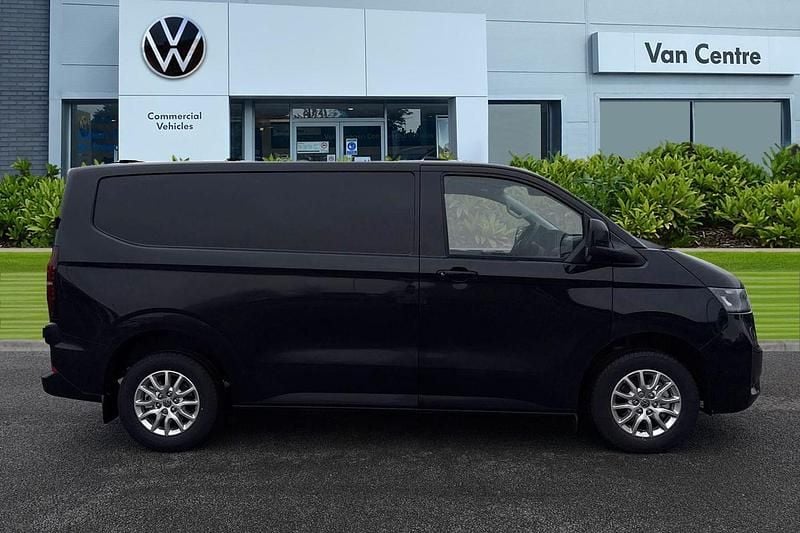 New VW Transporter Pro 2025 Black Van