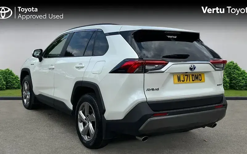 Used Toyota RAV4 Design 218 HP (160 kW) 2025 SUV