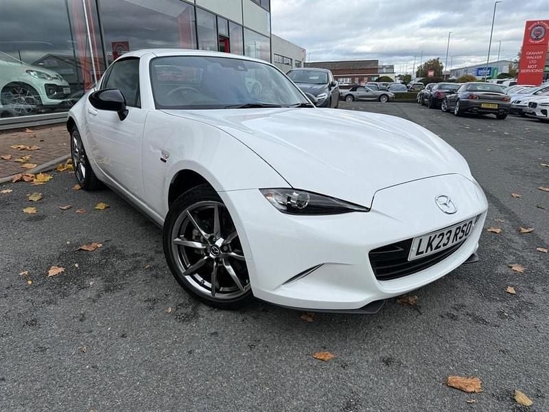 Usado Mazda MX5 Inclusive 184 HP (135 kW) 2023 Branco Cabrios