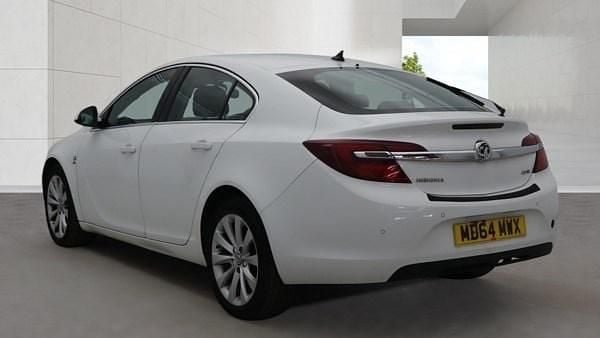 Used Vauxhall Insignia Elite 163 HP (119 kW) 2015 White Hatchback