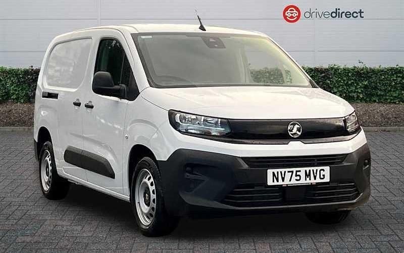 New Vauxhall Combo S 102 HP (75 kW) 2025 White Van