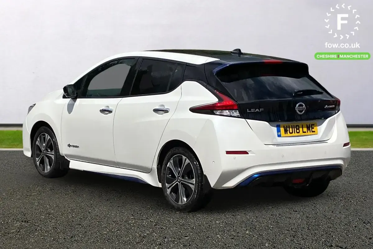 Used Nissan Leaf Tekna 110 kW (150 HP) 2018 White Hatchback