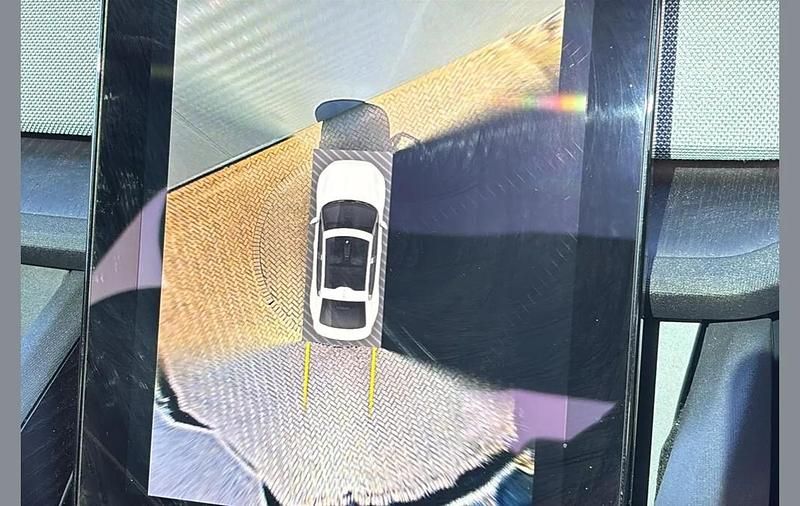 Used Polestar 2 Pilot 300 kW (408 HP) 2020 White Hatchback