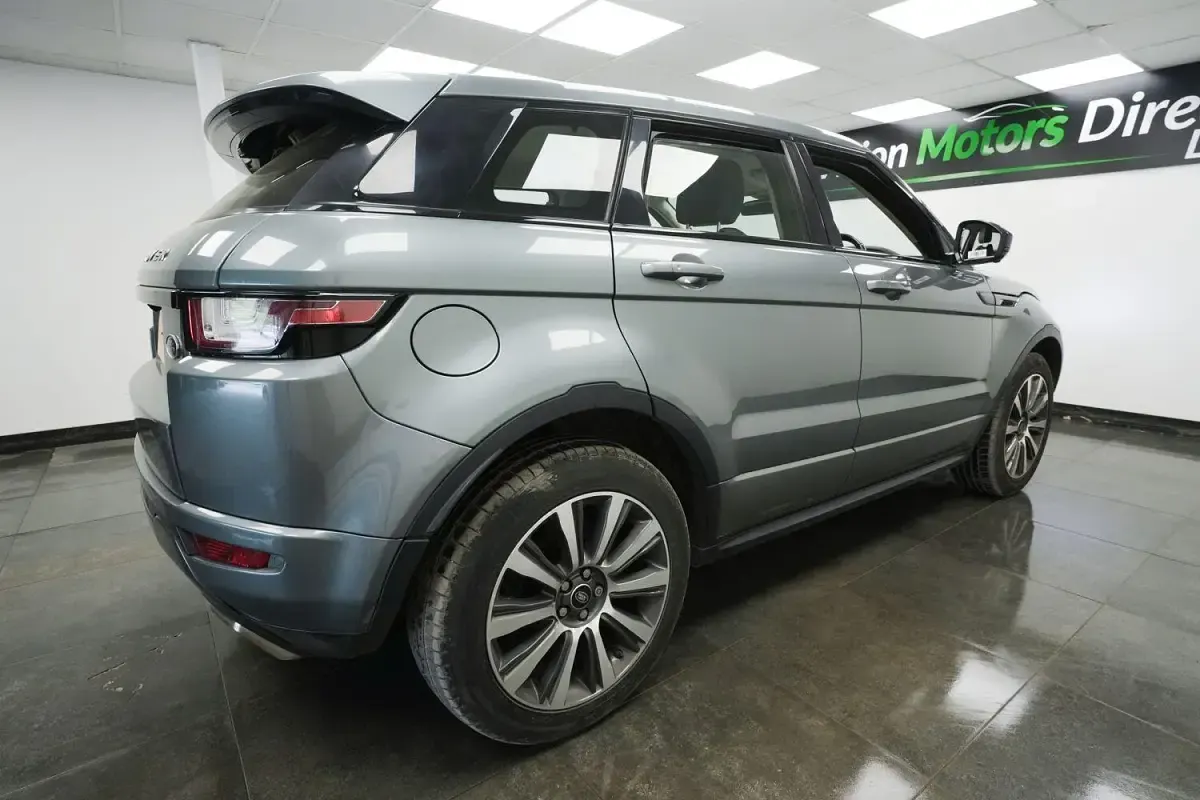 Used Land Rover Range Rover evoque HSE Dynamic 2017 Grey Estate