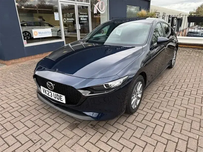 Begagnad Mazda 3 Prime-Line 122 HK (89 kW) 2023 Blå Halvkombi