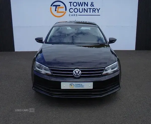 Usado VW Jetta SE 150 HP (110 kW) 2015 Preto Sedan